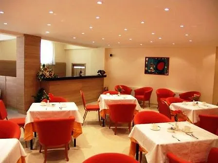 Apeiron Hotel Aci Castello